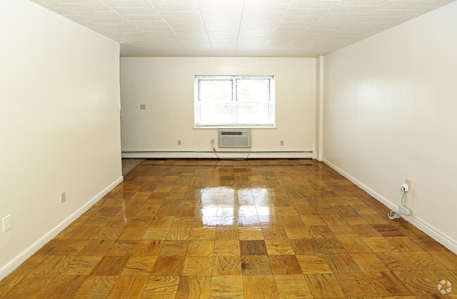 Photo - Cambridge Arms