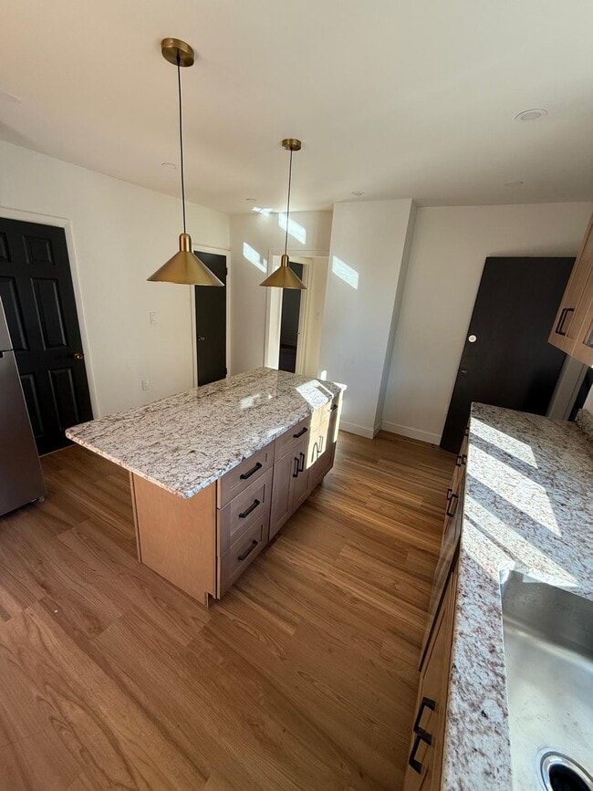 Photo - 62 Locust St Unit 1