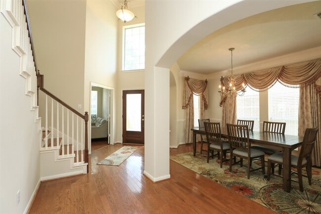 Photo - 6523 Trenton Lake Ln