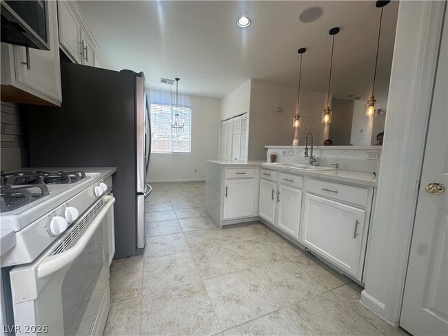 Photo - 4135 Sparrow Rock St