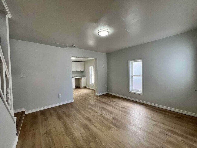 Photo - 10 Ingram St