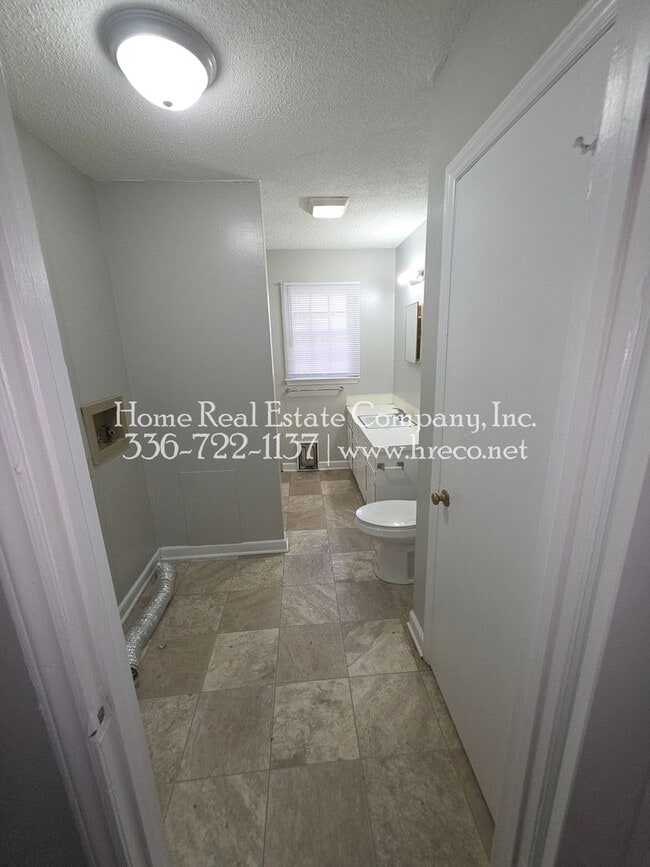 Photo - 144 Endsley Ave