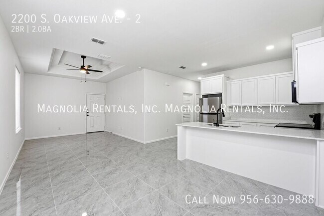 Photo - 2200 S Oakview Dr Unit 2