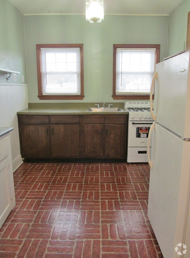 Building Photo - 315 Longwood Ave Rental