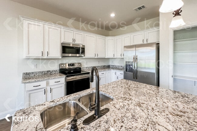 Photo - 21150 Chardonnay Dr