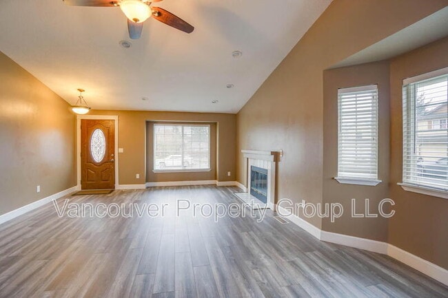 Photo - 5606 NE 48th Ave