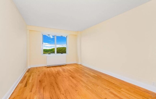 Photo - 2400 Johnson Ave