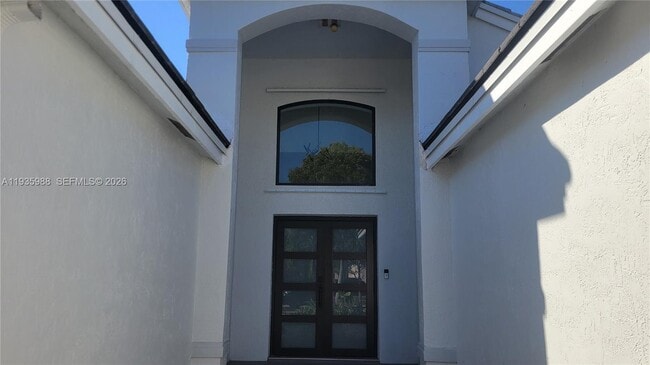 Photo - 381 Cameron Dr