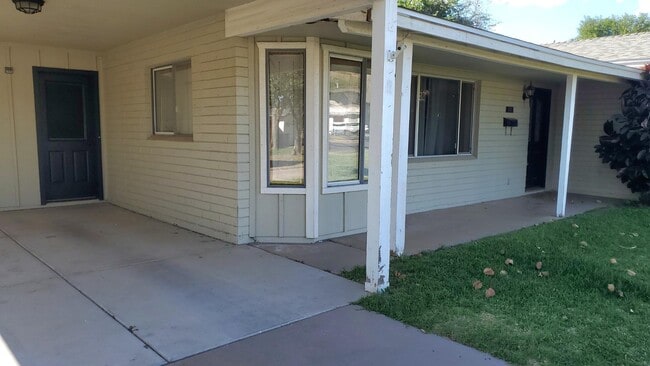 Photo - 4128 N 46th Pl