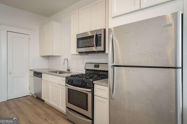 Photo - 600 Parkway Dr NE Unit 3