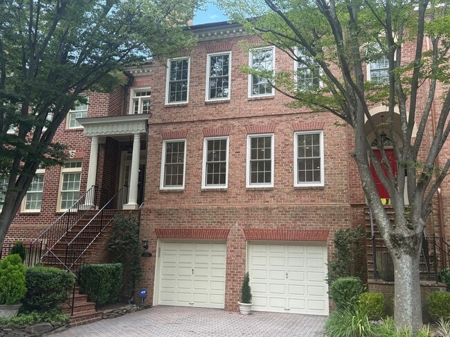 Building Photo - 2035 Mayfair McLean Ct Rental