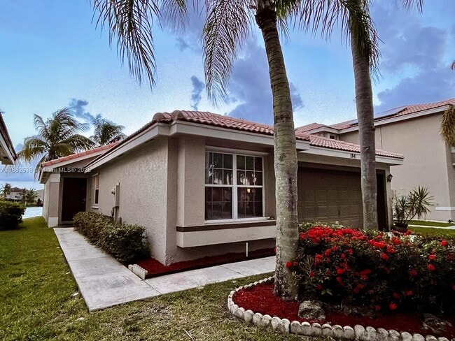 Photo - 1841 SW 176th Ave