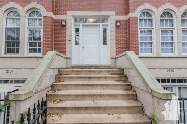 Photo - 2737 N Wayne Ave