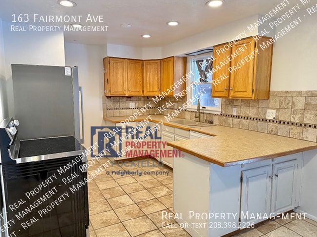 Photo - 163 Fairmont Ave