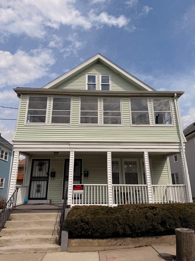 Building Photo - 49 Sunset Rd Unit 49