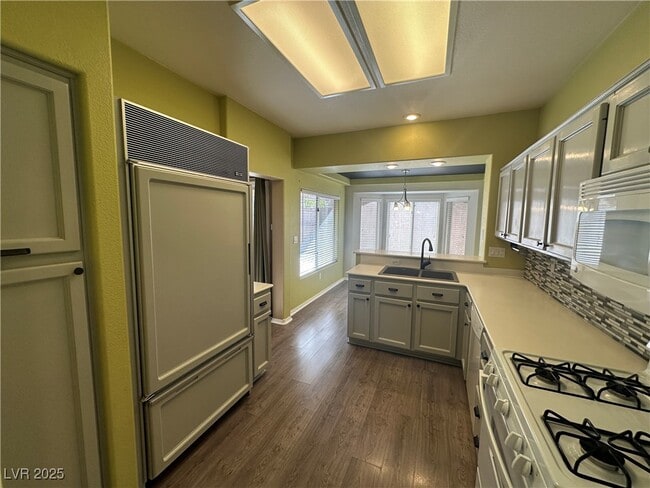 Photo - 9945 Bundella Dr