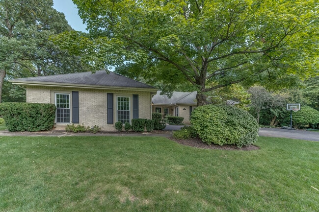 Photo - 145 Pine Tree Ln