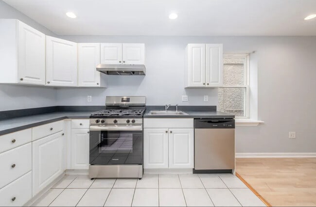 Photo - 1410 W Ritner St