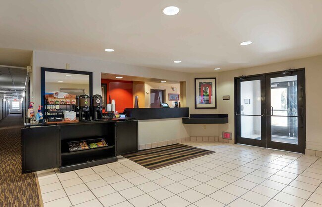 Furnished Studio-New Orleans - Metairie