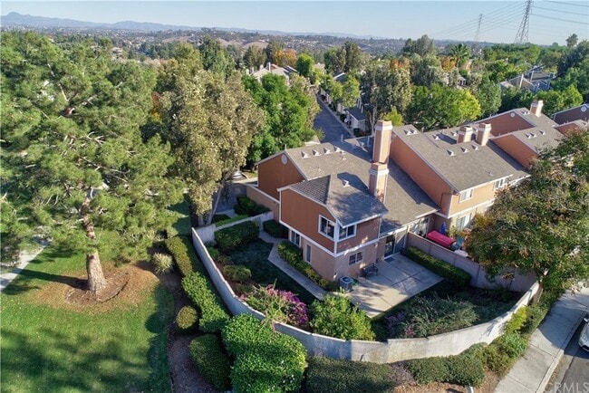 Photo - 1 Sandalwood Unidad 10