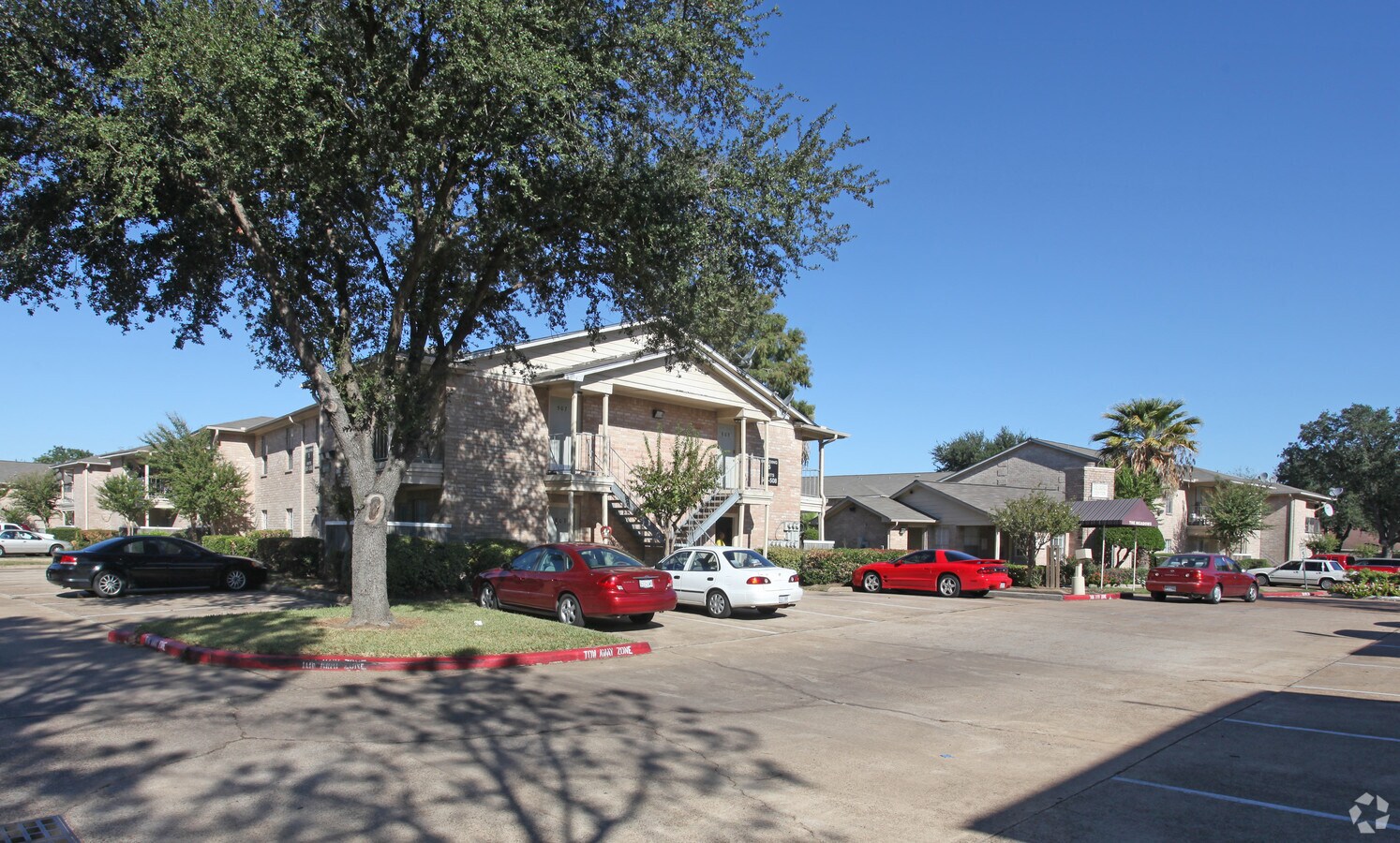 Meadows on Blue Bell - Meadows on Blue Bell Apartments