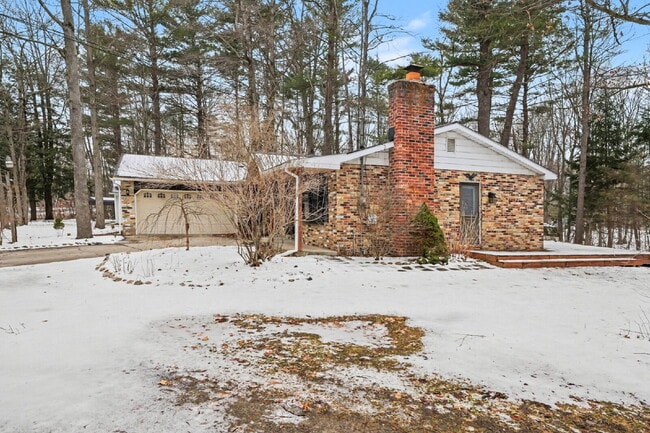 Photo - Beautifully Updated 4-bedroom, 2-bathroom Rental Property- $2100/Month