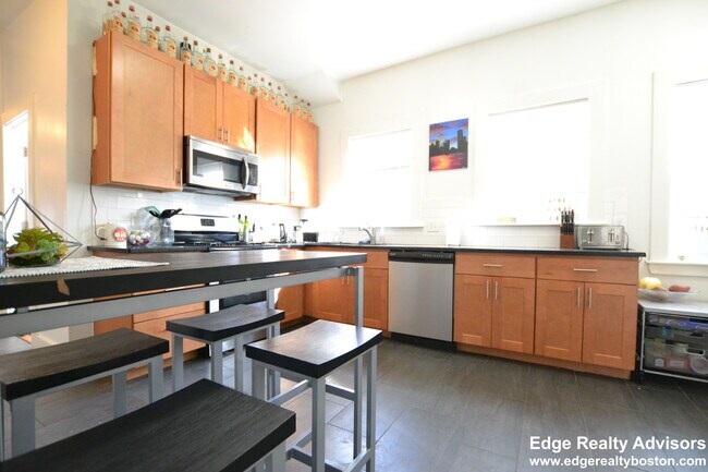 Photo - 9 Wadsworth St