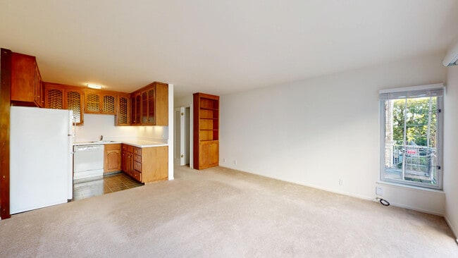 Photo - 2321 Scott St Unit 3