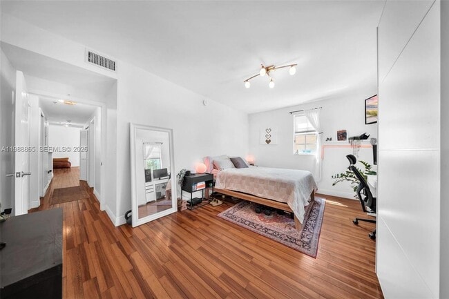 Photo - 1400 Salzedo St Unit 108