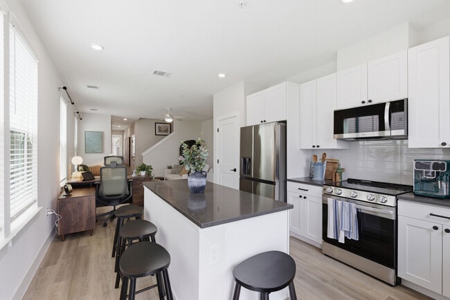 Building Photo - HARMON Melissa by Crescent Communities