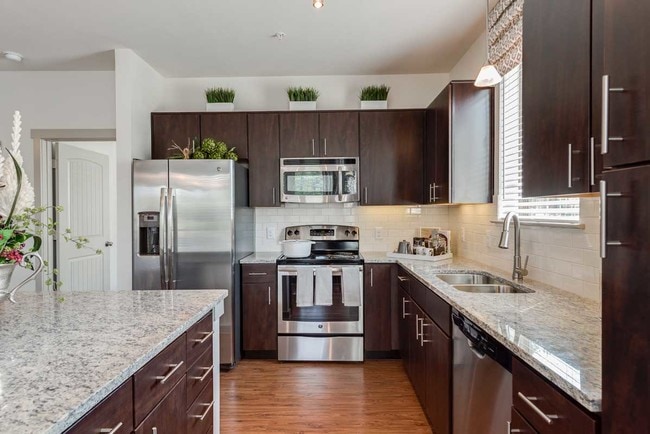 2 habitaciones, cocina