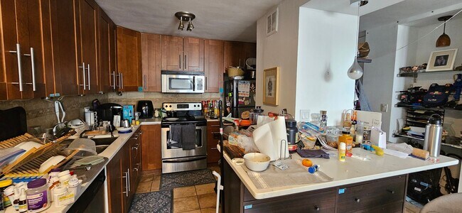 Photo - UPTOWN - GREAT 1BD/1BTH CONDO FOR RENT!