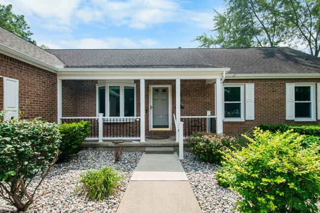 Photo - 1511 Fall Creek Ln