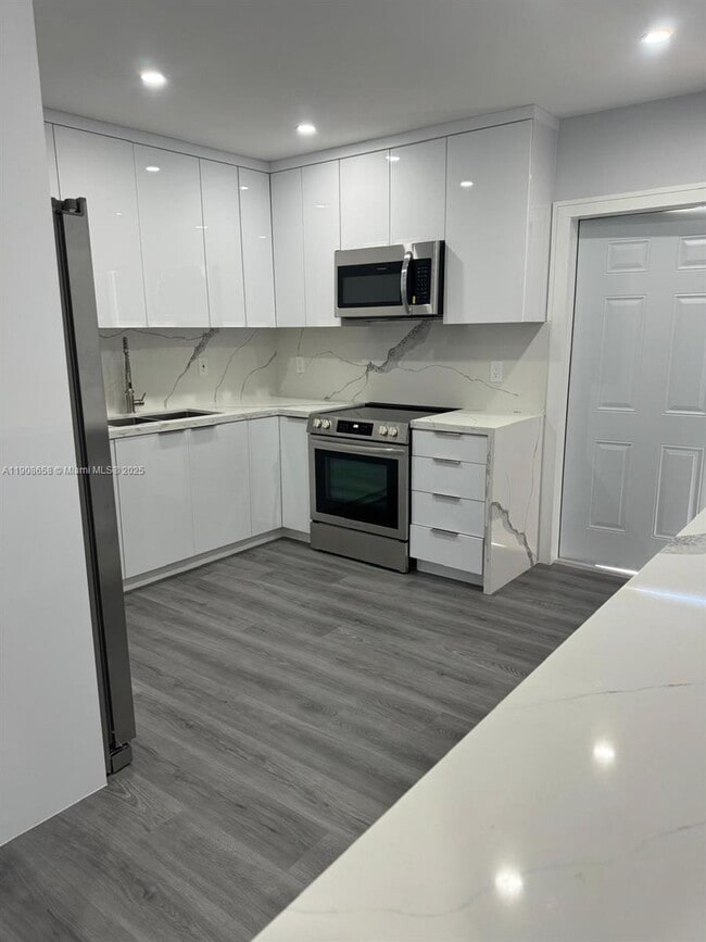 Photo - 1230 NW 70th St