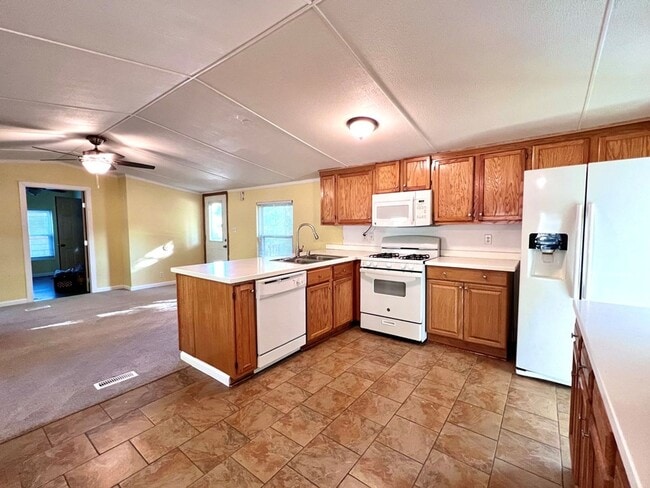 Photo - 2 Bedroom On Nicely Sized Lot