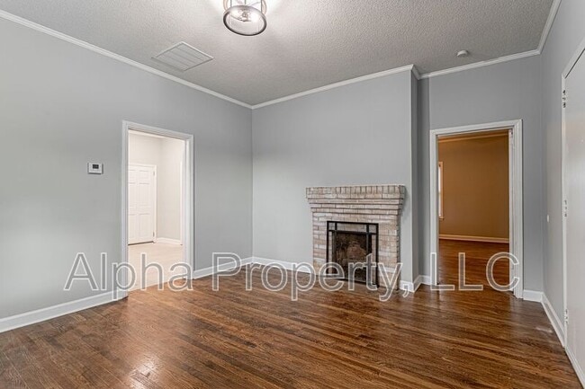 Photo - 56 Hutchins St