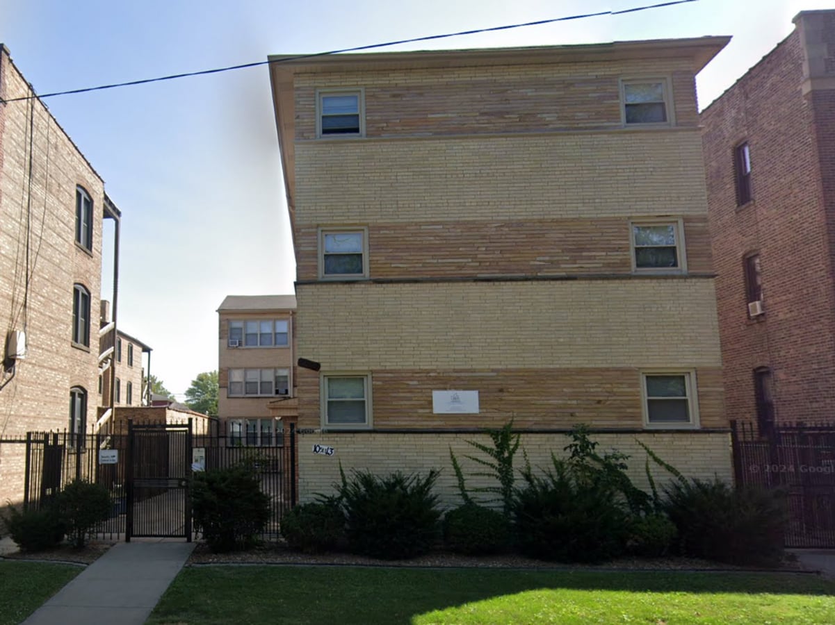 10511 S Hale Ave - 10511 S Hale Ave Apartments