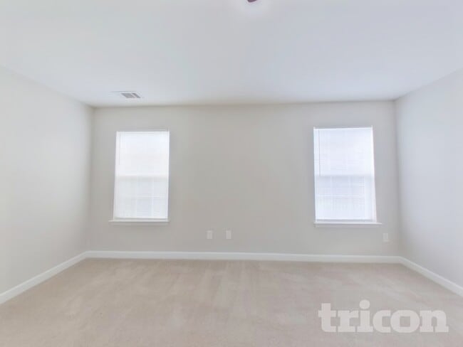 Photo - 506 Glencroft Dr