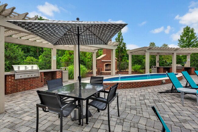 Resort-style Swimming Pool and Deck