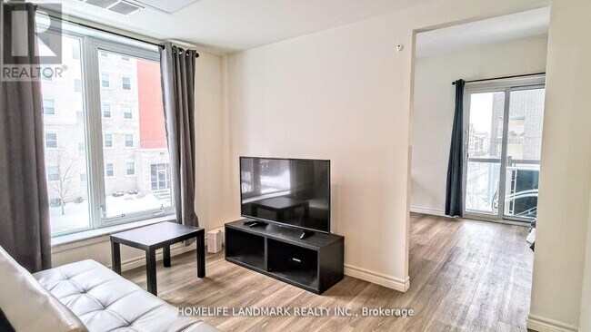 Photo - 268 Lester St Unité 312