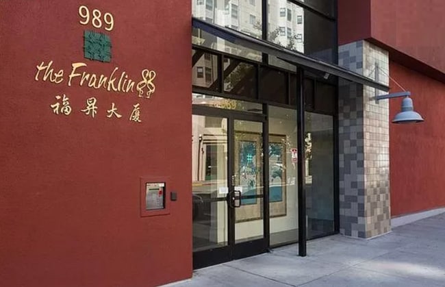 Photo - 989 Franklin St