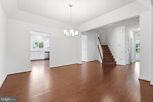 Photo - 7906 Sibley Wy