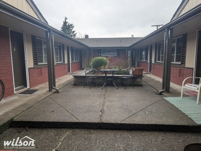 Photo - 2150 Porter St