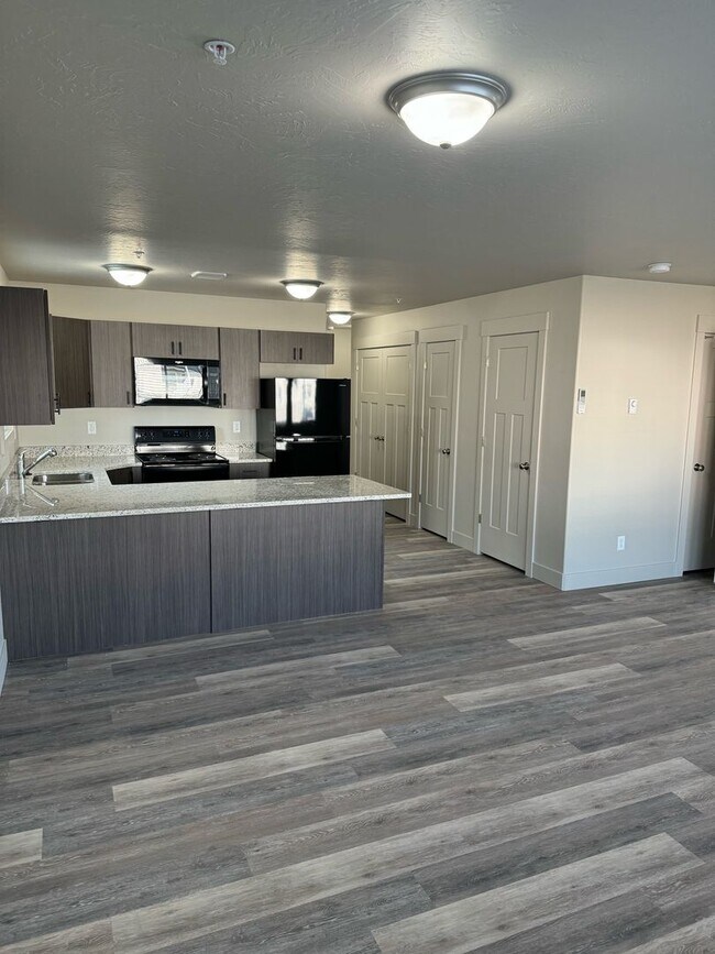 Photo - 3581 E Gample Ave Unidad #4