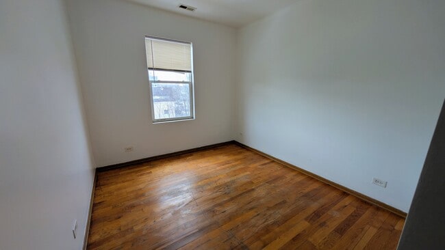 Photo - 1259 S Kolin Ave