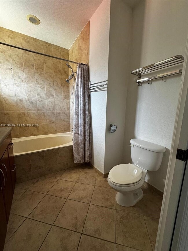 3200 NW 5th Terrace