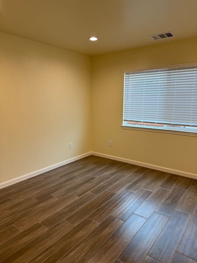 Photo - 1118 2nd St Unit 1118 2nd Street #B