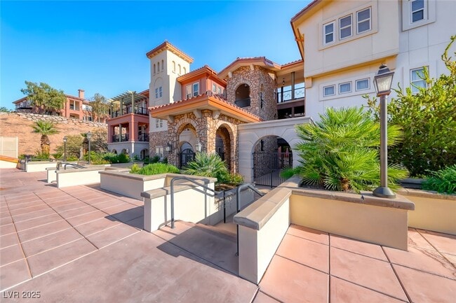 Photo - 64 Strada Principale Unidad 405