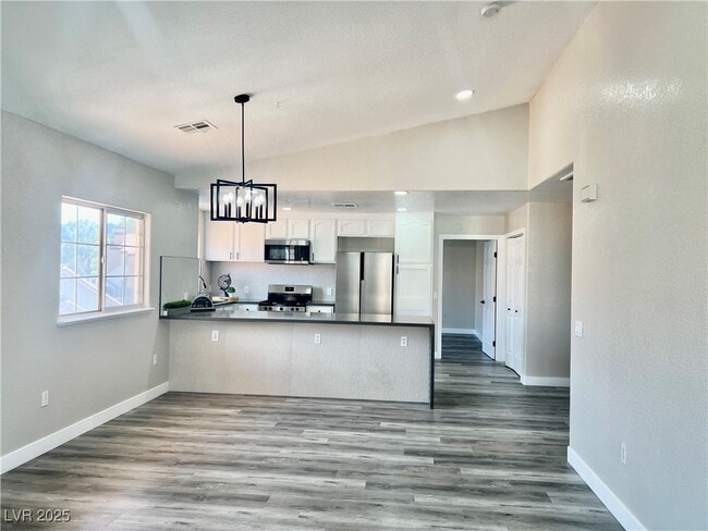 Building Photo - 3327 Erva St Unit 222 Rental