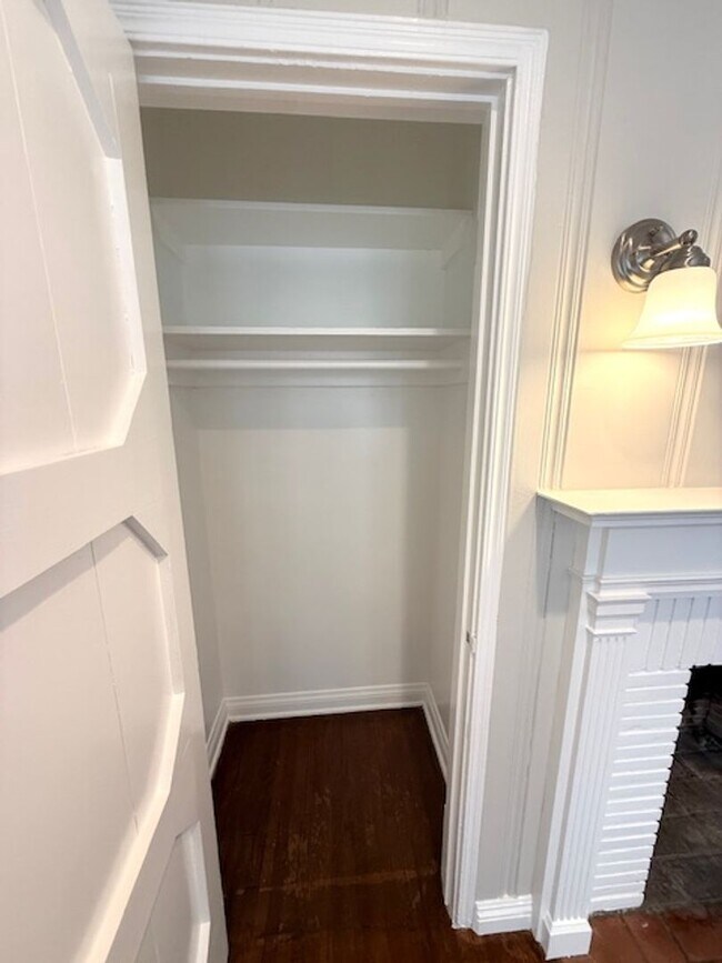 1730 Meridian Ave Unit Duplex